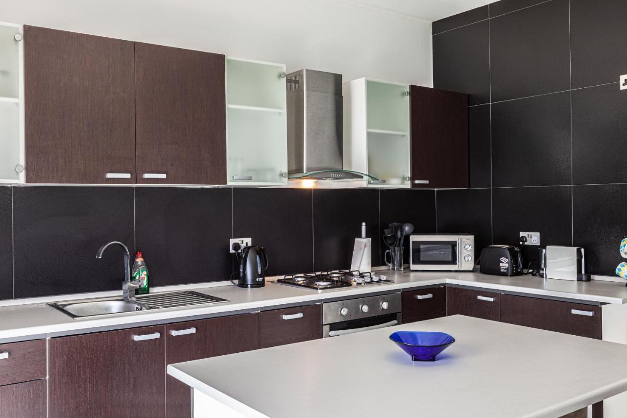 Z4 - Seafront Apartment San Pawl il-Baħar Extérieur photo