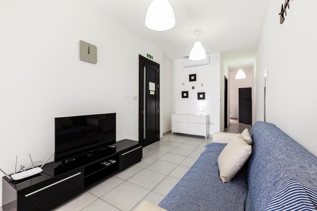 Z4 - Seafront Apartment San Pawl il-Baħar Extérieur photo