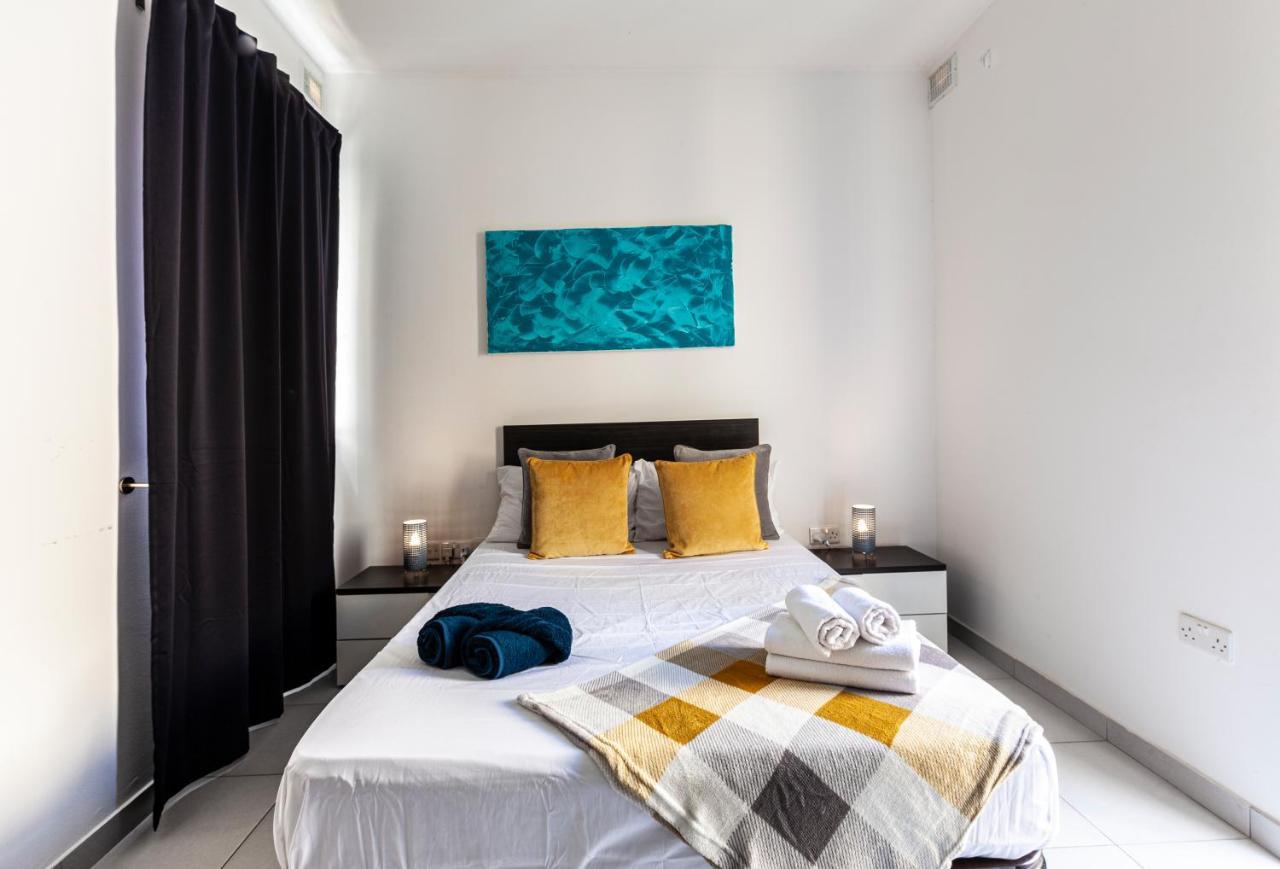 Z4 - Seafront Apartment San Pawl il-Baħar Extérieur photo